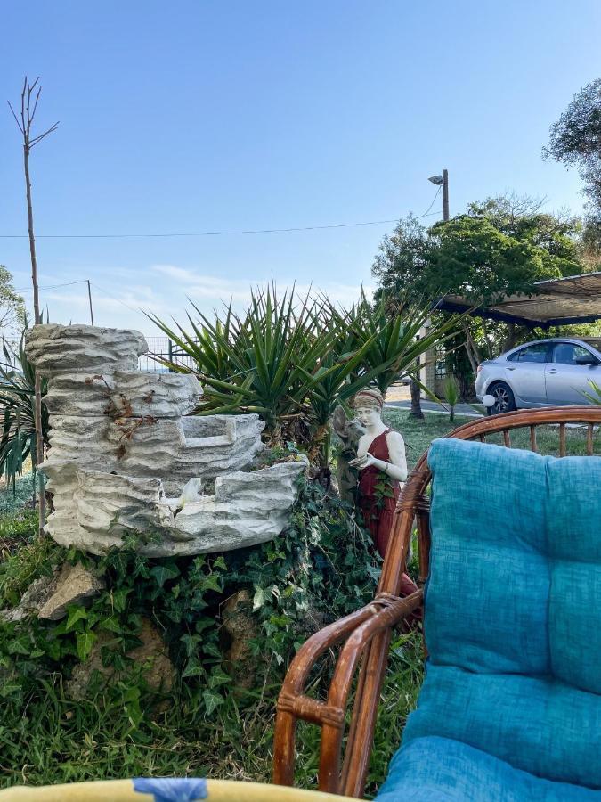Casa Lia-Beach Front Villa Nea Kallikrateia Εξωτερικό φωτογραφία